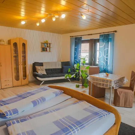 Zur Ehemaligen Weinstube